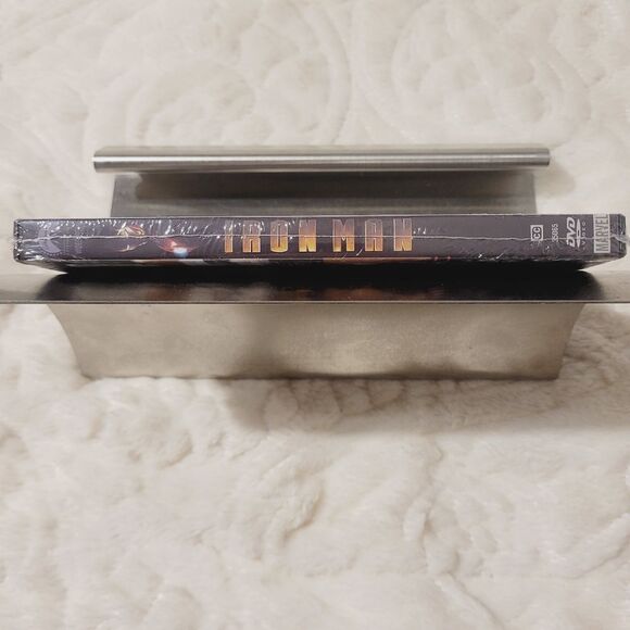 Ironman DVD Robert Downey Junior Gwyneth Paltrow Jeff Bridges New Sealed - Picture 3 of 7